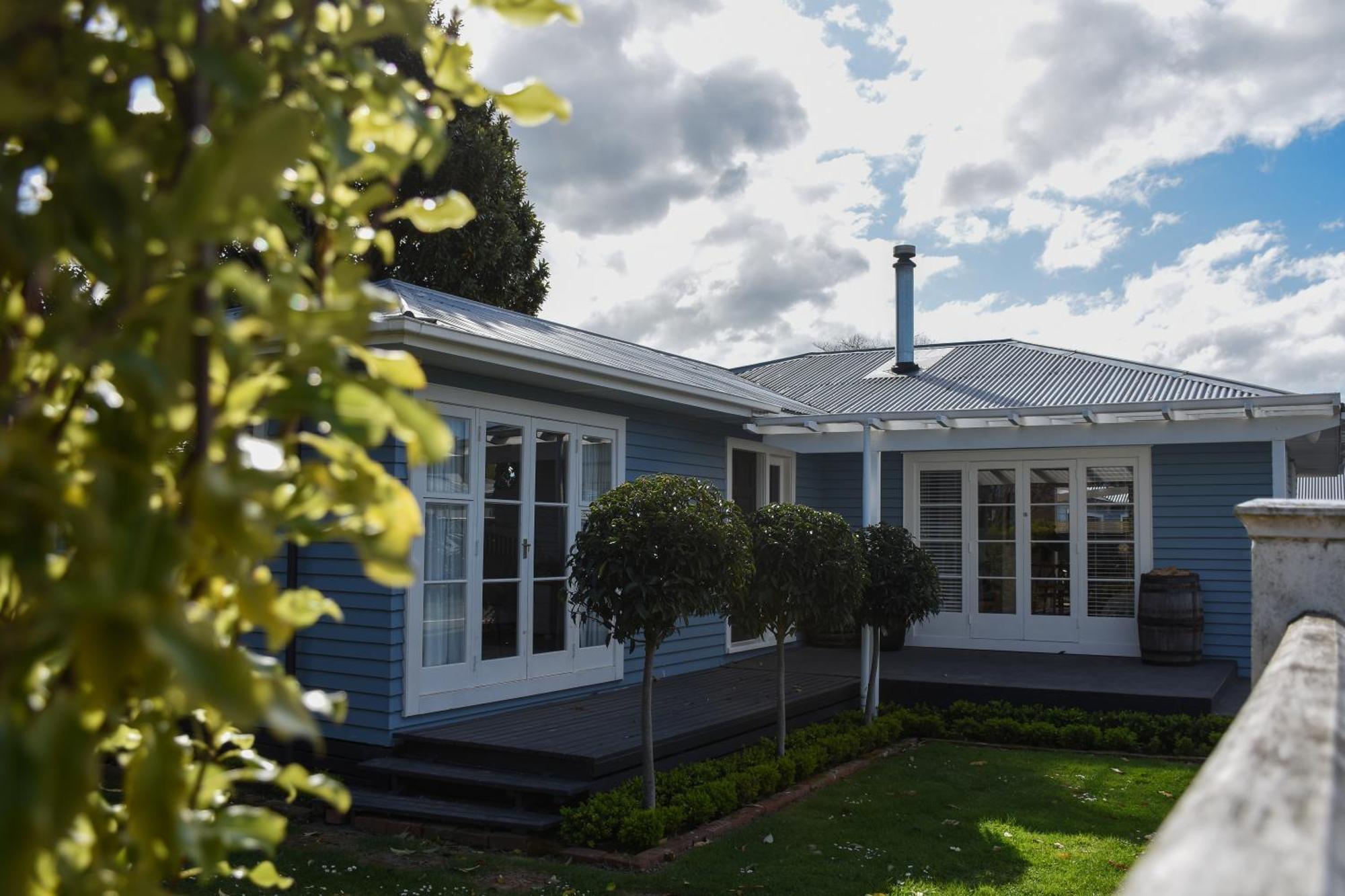 Beautiful Home With Short Stroll To Havelock Village Havelock North Dış mekan fotoğraf